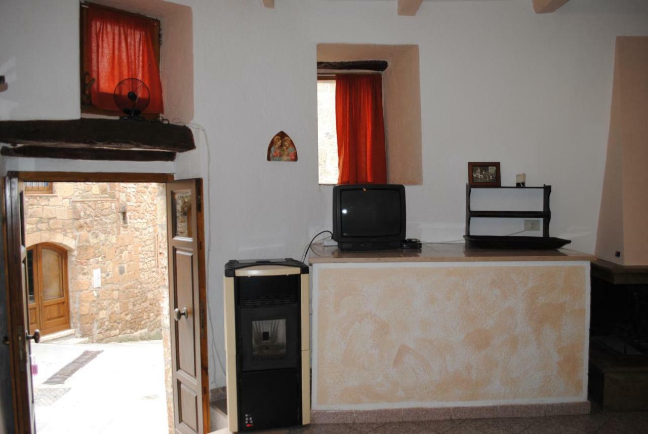 Essenza Villa ปีติญาโน ภายนอก รูปภาพ