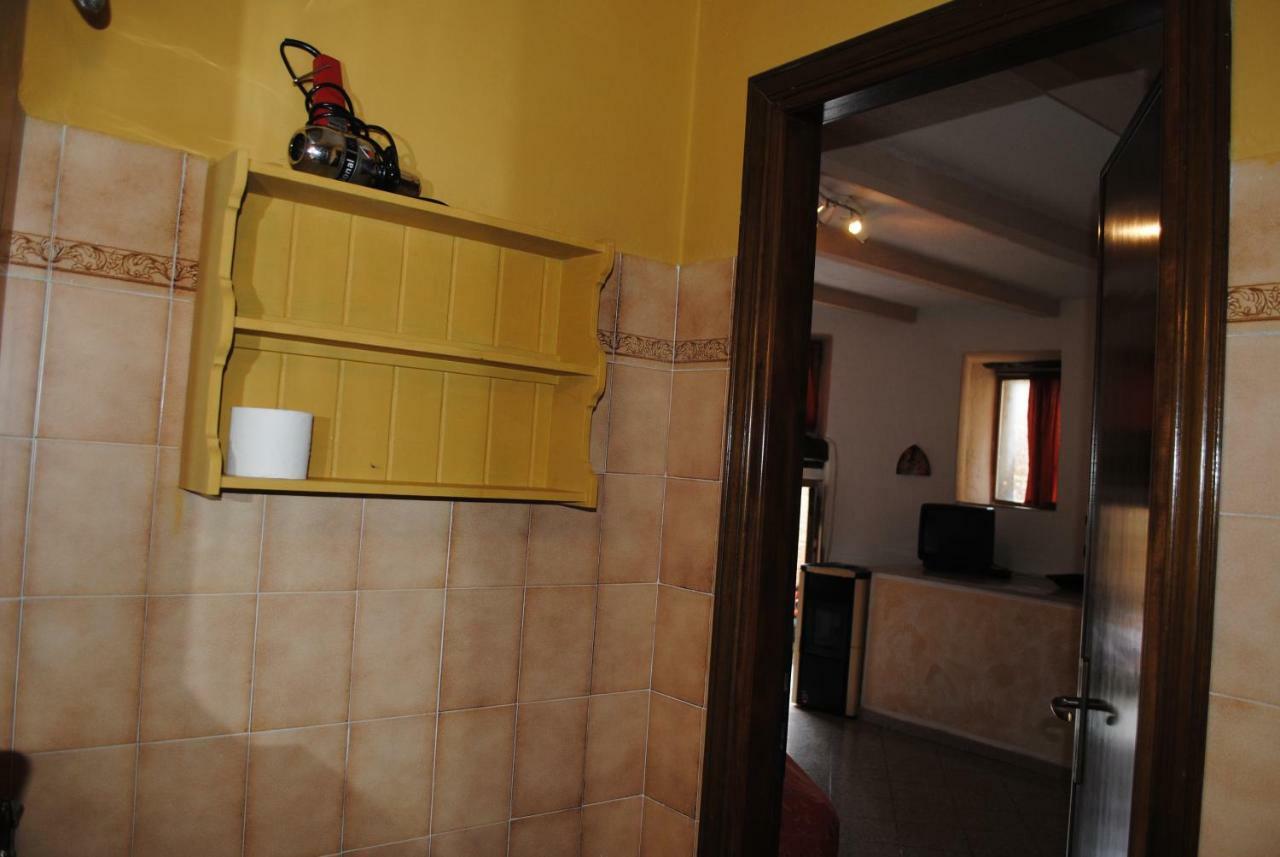 Essenza Villa ปีติญาโน ภายนอก รูปภาพ